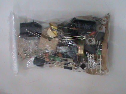 Kit de Componentes eletrônicos necessário ao aprendizado da eletrônica
