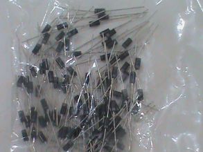 Capacitores Eletrolíticos